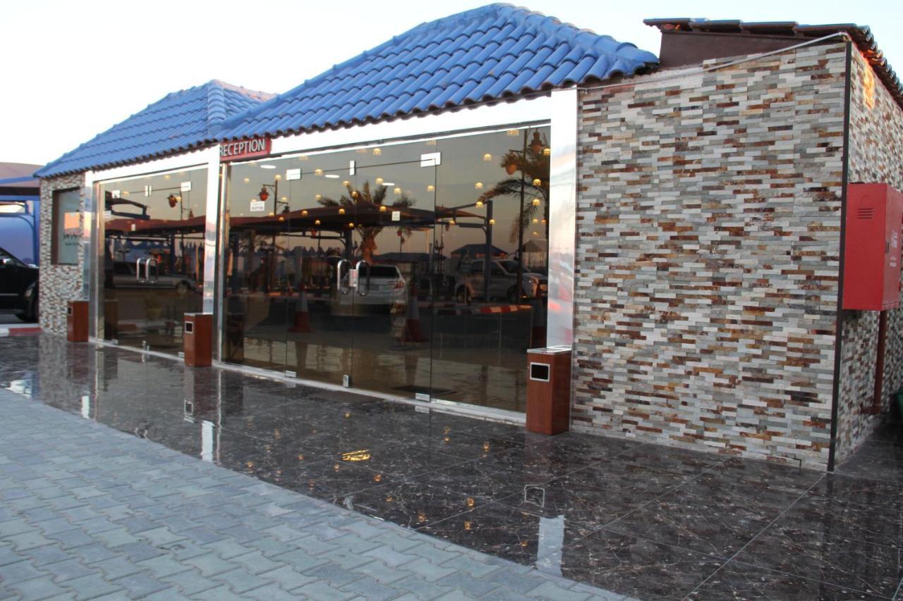 منتجع وشاليهات مورجان الشرق - للعائلات فقط - Dammam Buitenkant foto