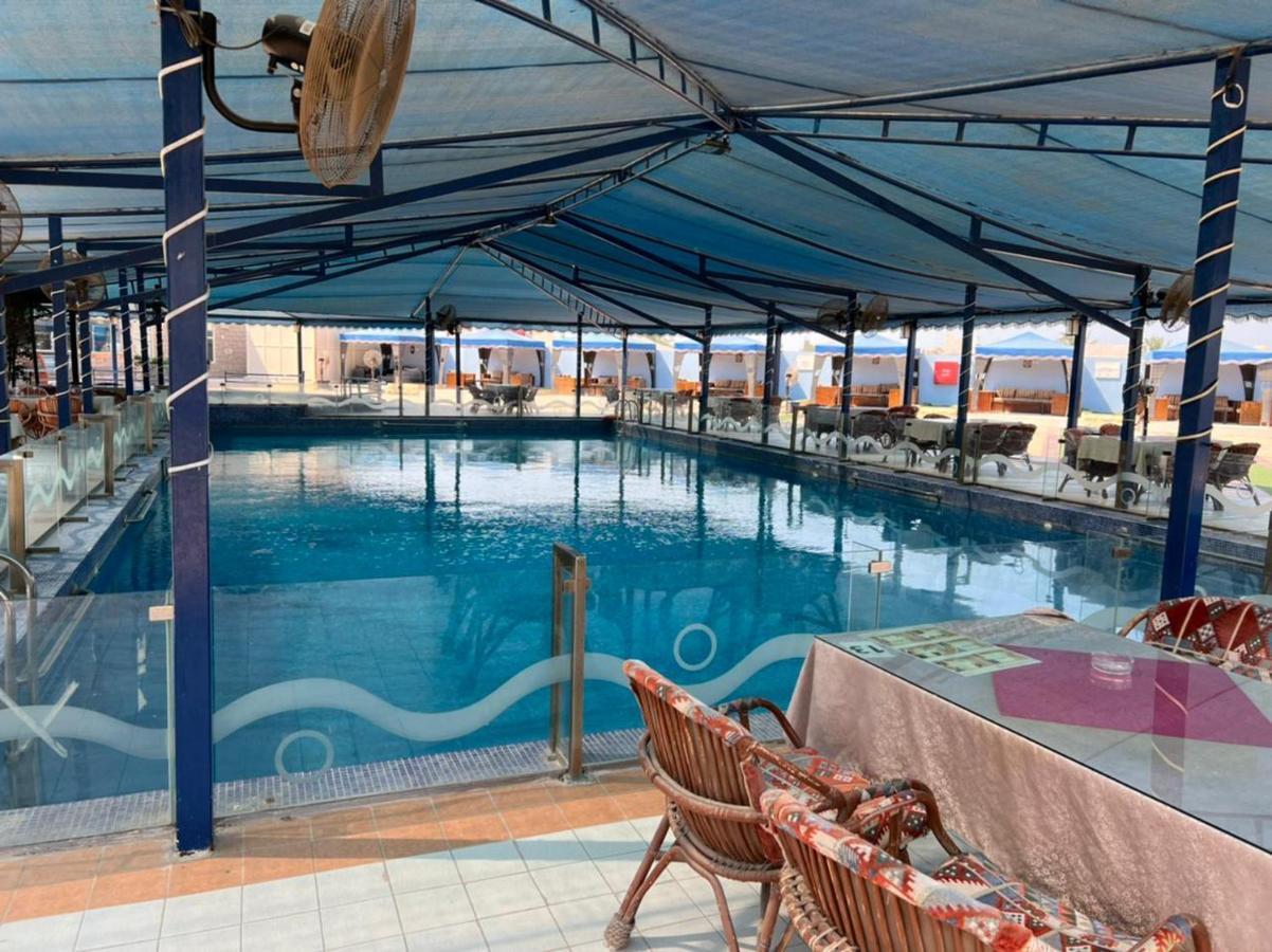 منتجع وشاليهات مورجان الشرق - للعائلات فقط - Dammam Buitenkant foto