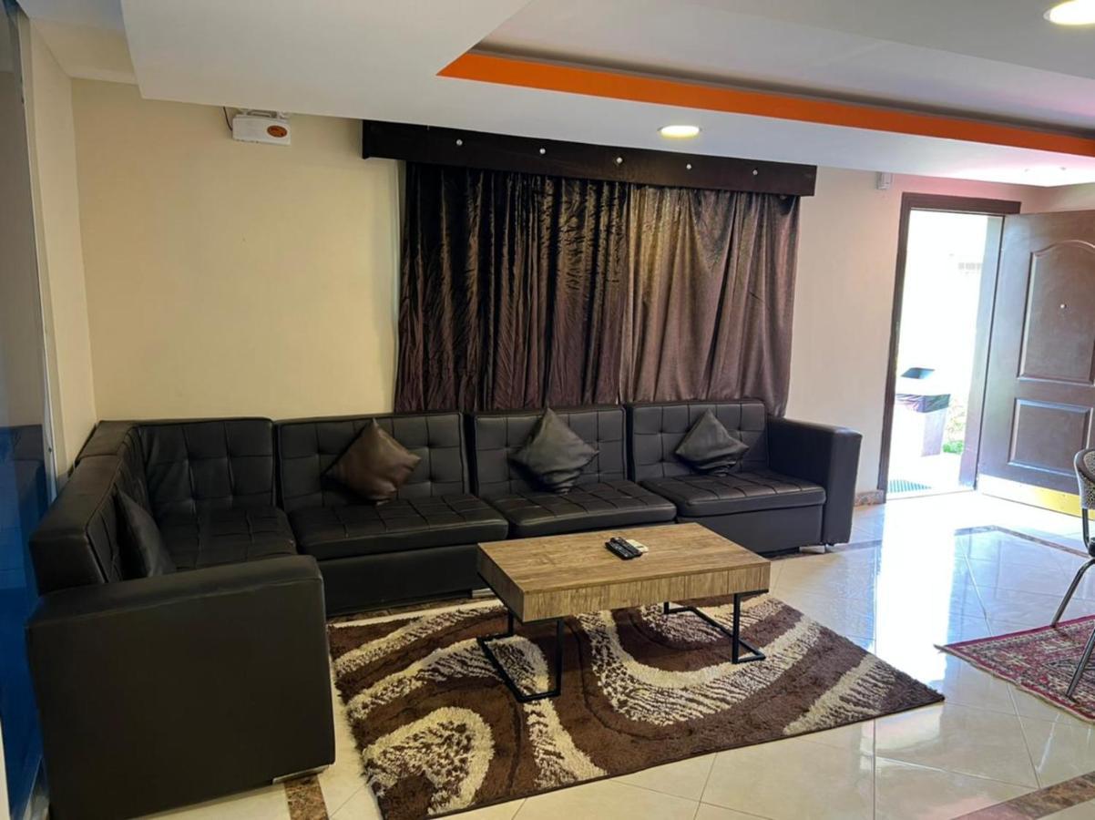 منتجع وشاليهات مورجان الشرق - للعائلات فقط - Dammam Buitenkant foto