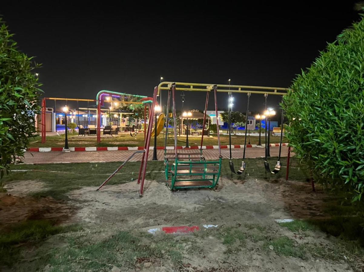 منتجع وشاليهات مورجان الشرق - للعائلات فقط - Dammam Buitenkant foto